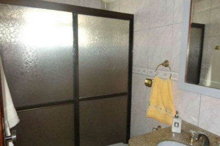 Sobrado à venda com 3 quartos, sendo 1 suíte, em Parque Ipê, São Paulo, SP