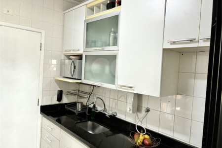 Apartamento à venda com 3 quartos, sendo 1 suíte, em Vila Gustavo, São Paulo, SP