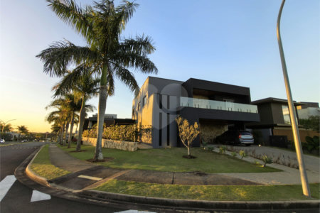 Casa à venda ou para alugar com 5 suítes no condomínio Alphaville Nova Esplanada 4, Votorantim - SP