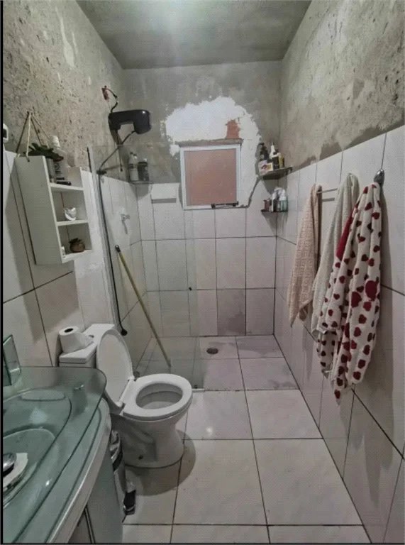 Casa à venda com 2 quartos no condomínio Antilhas, Cotia - SP