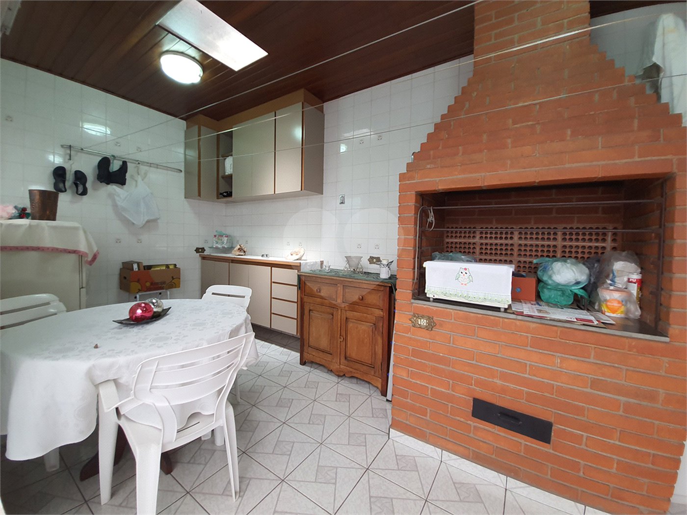 Sobrado à venda com 3 quartos, sendo 1 suíte,  em Jardim Rizzo, São Paulo, SP