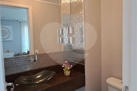 Apartamento à venda com 3 quartos, sendo 1 suíte,  no Centro, São Bernardo do Campo, SP
