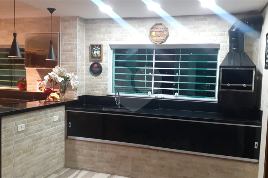 Sobrado à venda com 3 quartos, sendo 1 suíte, em Palmas do Tremembé, São Paulo, SP