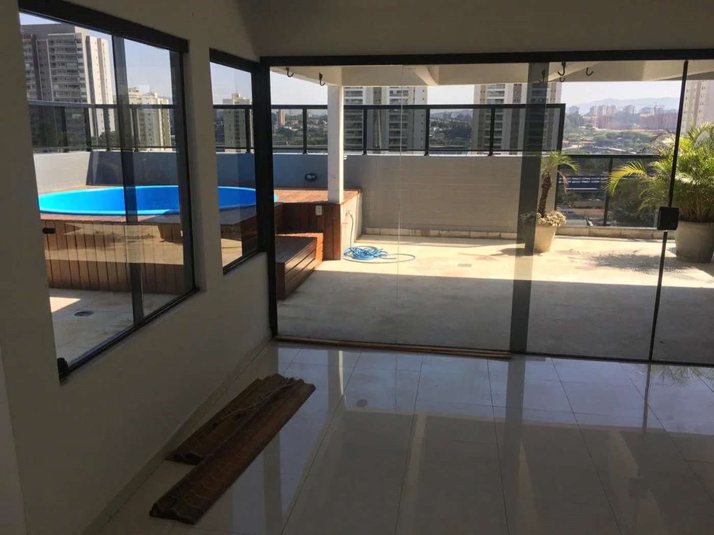 Cobertura à venda com 3 quartos, sendo 2 suítes, em Bela Aliança, São Paulo, SP