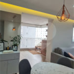 Apartamento à venda com 2 quartos, sendo 1 suíte,  em Barra Funda, São Paulo, SP