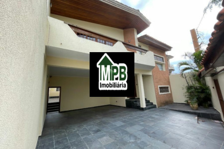 Sobrado à venda com 3 quartos, sendo 1 suíte, em Jardim Refúgio, Sorocaba, SP