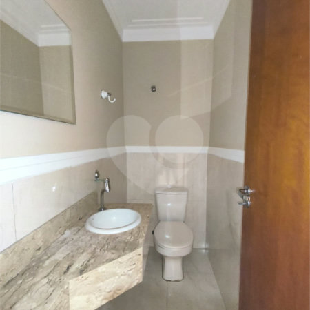 Sobrado à venda com 3 quartos, sendo 1 suíte, em Chora Menino, São Paulo, SP