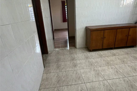 Casa à venda com 3 quartos, sendo 1 suíte,  em Jardim Monte Kemel, São Paulo, SP