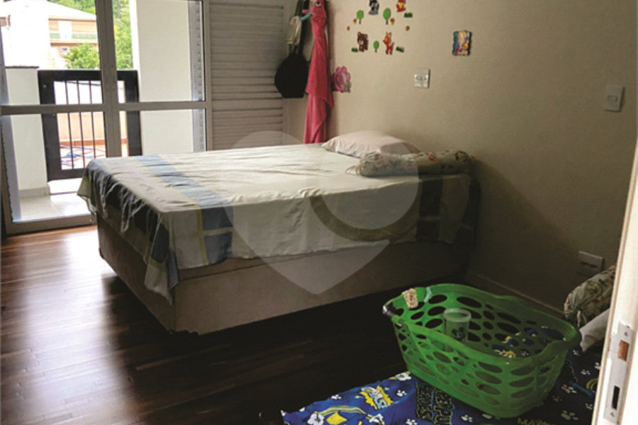 Casa à venda com 3 suítes no condomínio Parque Itaguaçu Cantareira, São Paulo - SP