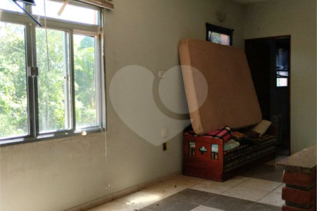 Casa à venda com 2 quartos em Estância Angelina, Suzano, SP