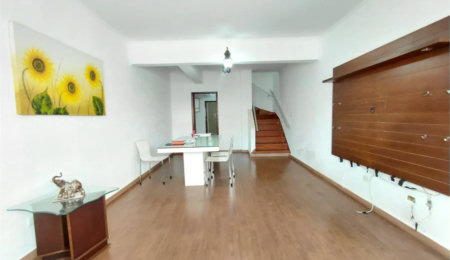 Sobrado à venda com 3 quartos em Vila Romana, São Paulo, SP