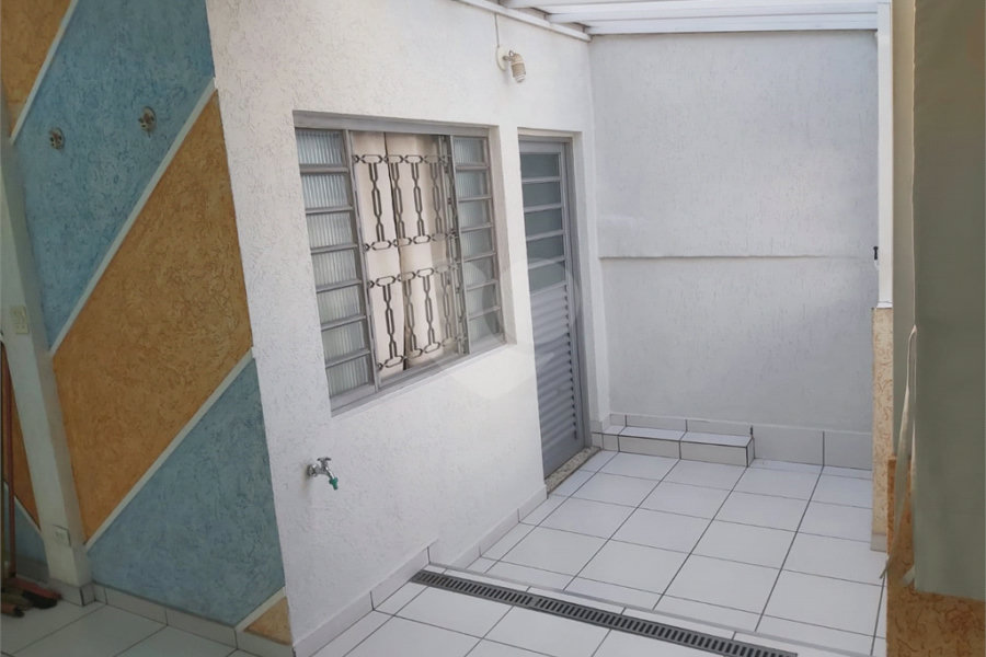 Casa de Vila à venda com 4 quartos, sendo 1 suíte, em Vila Medeiros, São Paulo, SP