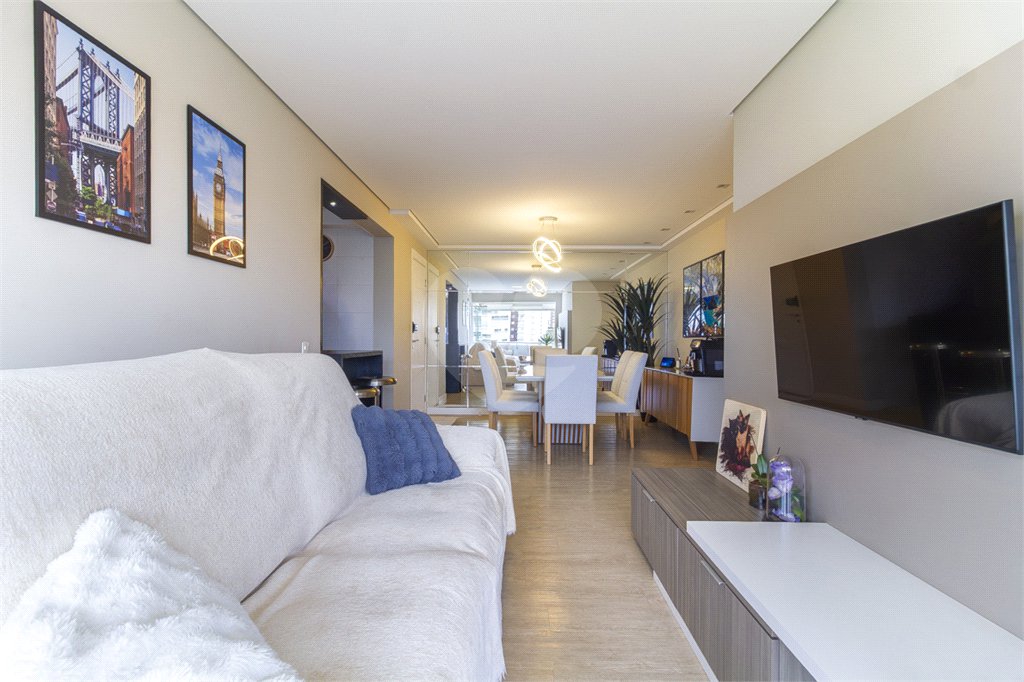 Apartamento à venda com 3 quartos, sendo 1 suíte,  em Jardim Vazani, São Paulo, SP