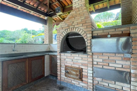 Sítio à venda com 3 quartos, sendo 1 suíte, em Jardim Estância Brasil, Atibaia, SP