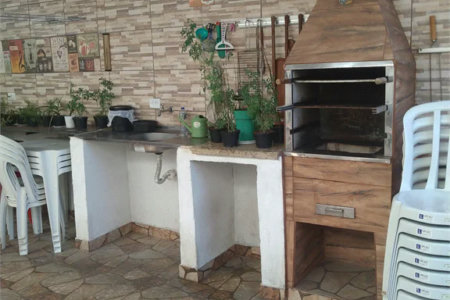 Casa à venda com 4 quartos, sendo 1 suíte, em Vila Pirajussara, São Paulo, SP