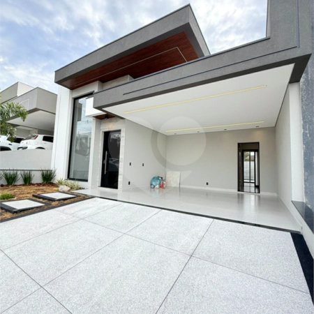 Casa à venda com 3 suítes no condomínio Residencial Milano, Indaiatuba - SP