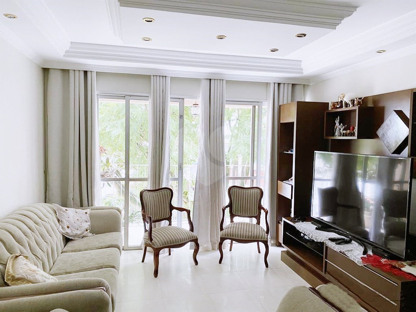 Apartamento à venda com 3 quartos, sendo 1 suíte, em Vila Paulicéia, São Paulo, SP