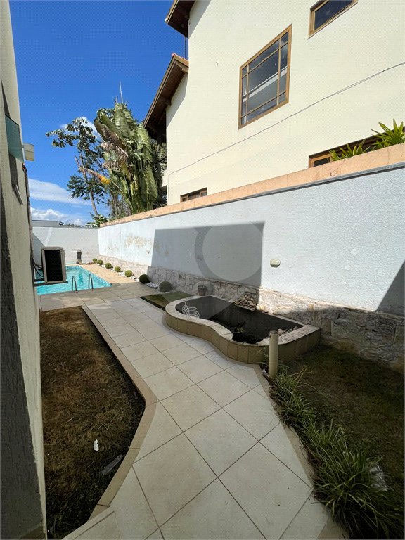 Casa à venda com 4 suítes no condomínio Aruã Lagos, Mogi das Cruzes - SP