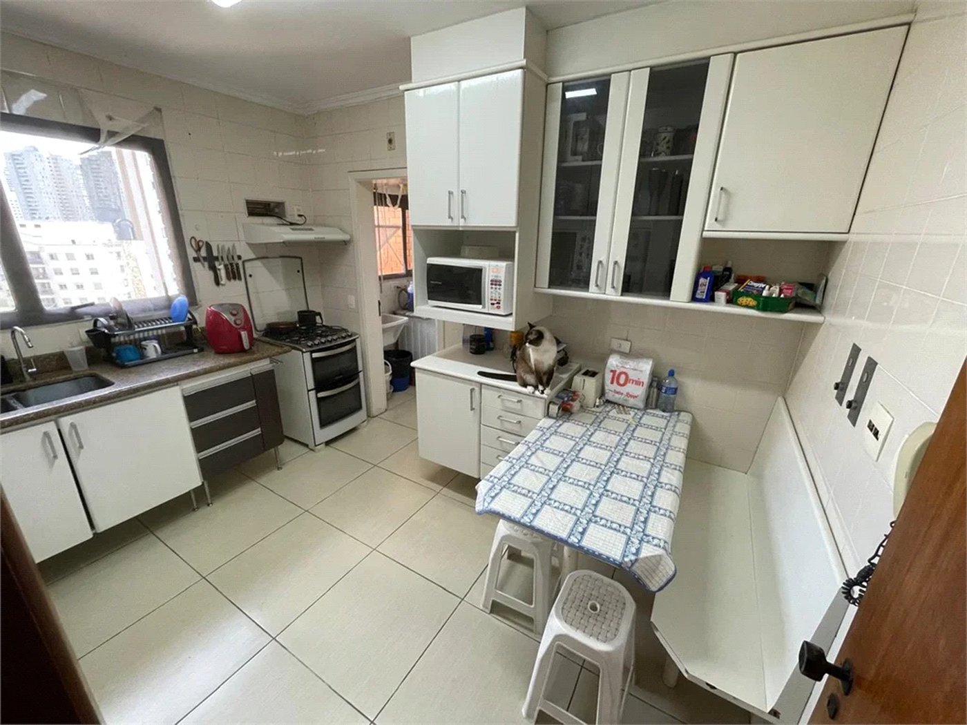 Apartamento à venda com 3 quartos, sendo 1 suíte, em Parque Bairro Morumbi, São Paulo, SP