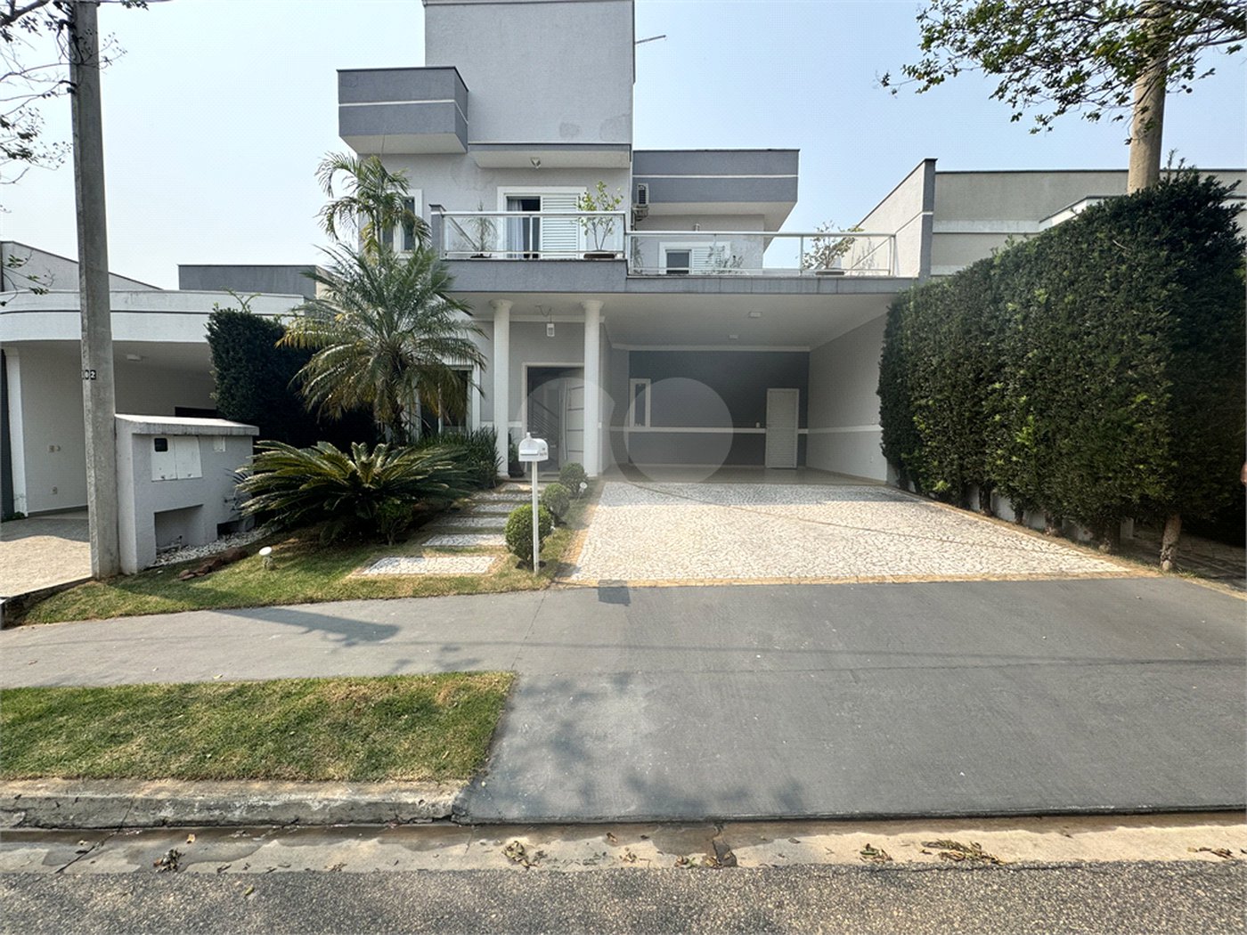 Casa à venda com 3 suítes no condomínio Ibiti Royal, Sorocaba - SP