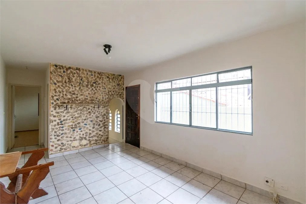Casa à venda com 200m², 4 quartos e 2 vagas