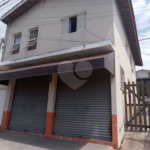 Casa à venda com 2 quartos, sendo 1 suíte, no Centro, Bom Jesus dos Perdões, SP