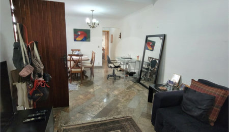 Sobrado à venda com 3 quartos, sendo 1 suíte,  em Jardim da Glória, Cotia, SP