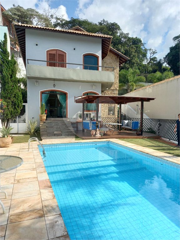 Casa à venda com 4 suítes no condomínio Bibi II, São Paulo - SP