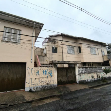 Sobrado à venda com 5 quartos, sendo 1 suíte, em Jardim Trussardi, São Paulo, SP
