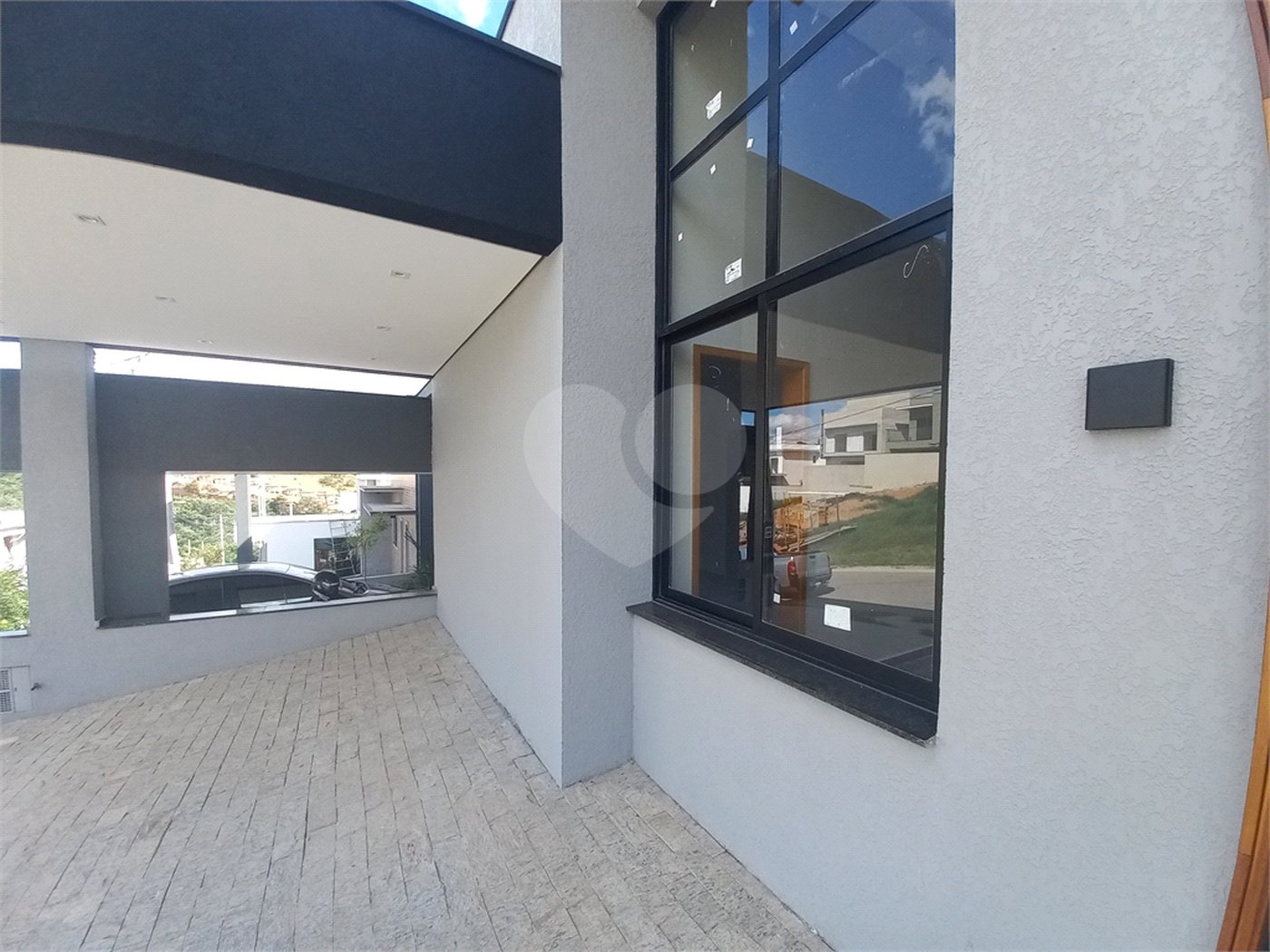 Casa à venda com 3 quartos, sendo 1 suíte, no condomínio Horto Florestal Villagio, Sorocaba - SP