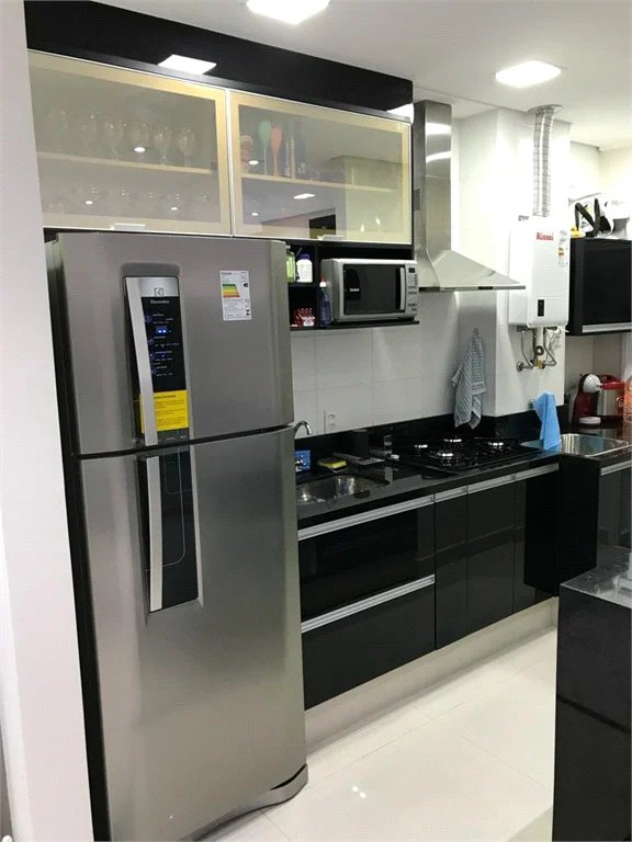 Apartamento à venda com 2 quartos, sendo 1 suíte, em Fazenda Morumbi, São Paulo, SP