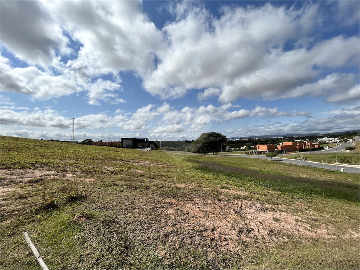 Terreno à venda no condomínio Up Residencial, Votorantim - SP