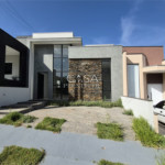 Casa em condomínio à venda com 3 quartos, sendo 1 suíte,  em Horto Florestal, Sorocaba, SP