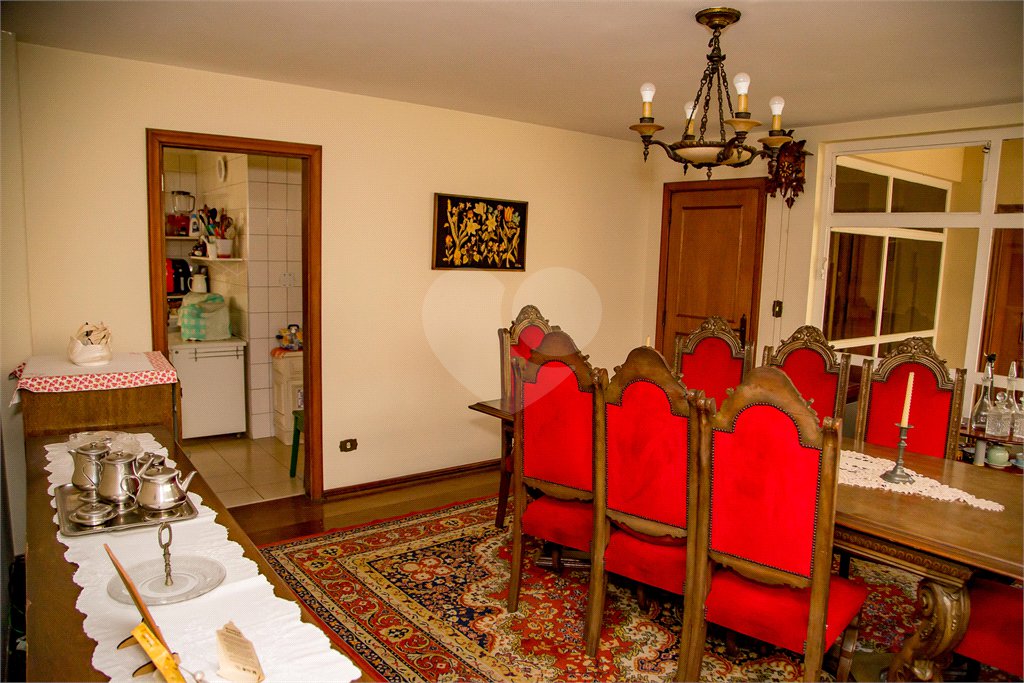 Casa à venda com 7 quartos, sendo 1 suíte, em Jardim Paulistano, São Paulo, SP