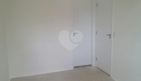 Apartamento à venda com 2 quartos, sendo 1 suíte,  em Vila Andrade, São Paulo, SP