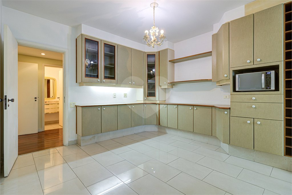 Apartamento à venda com 4 suítes em Alto da Boa Vista, São Paulo, SP