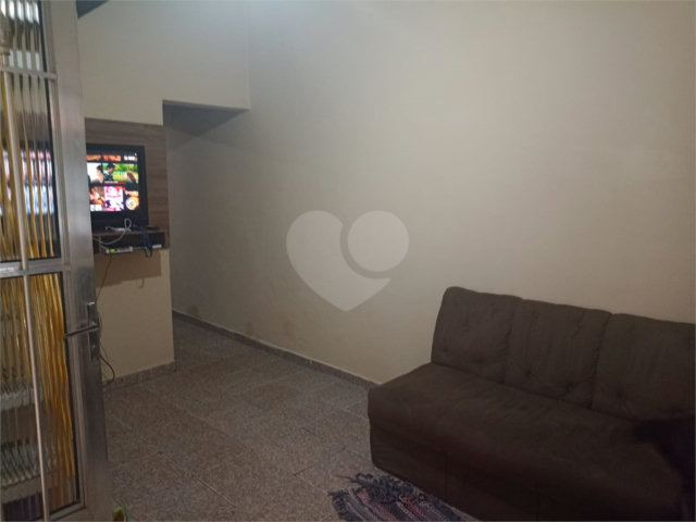 Sobrado à venda com 3 quartos em Jardim Acácio, Guarulhos, SP