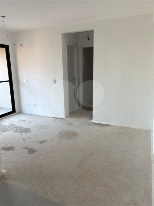 Apartamento à venda com 2 quartos, sendo 1 suíte, em Barueri, Barueri, SP