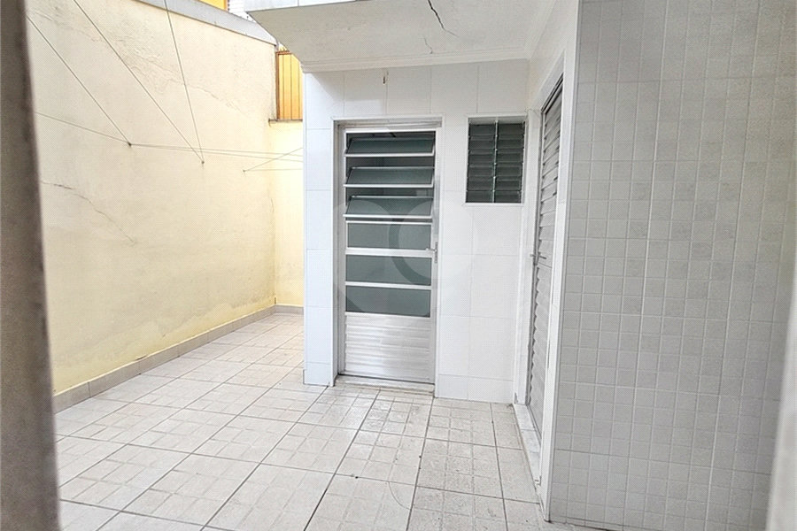 Sobrado à venda com 2 quartos em Parque Vitória, São Paulo, SP