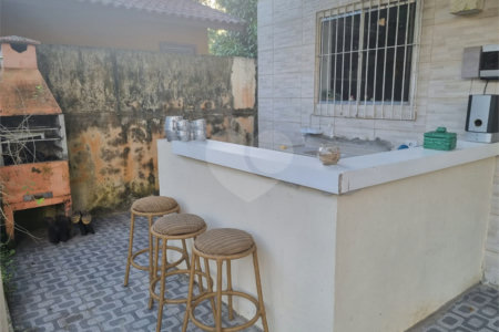 Chácara à venda com 4 quartos em Aguapeú, Itanhaém, SP