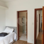 Sobrado à venda com 4 quartos, sendo 2 suítes, em Alto da Boa Vista, São Paulo, SP