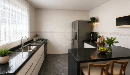 Casa à venda com 3 quartos, sendo 1 suíte,  em Guarapiranga, São Paulo, SP