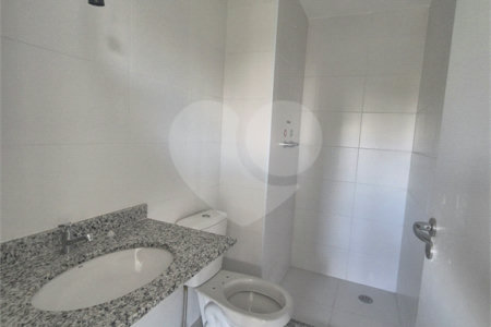 Apartamento à venda com 3 quartos, sendo 1 suíte, em Vila Anastácio, São Paulo, SP