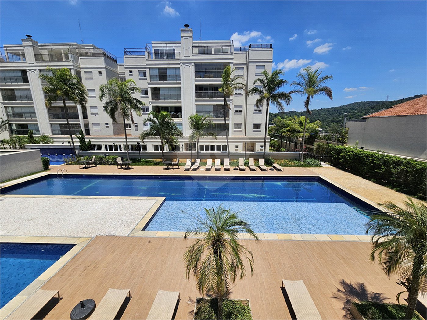 Apartamento à venda com 3 quartos, sendo 2 suítes, em Tremembé, São Paulo, SP