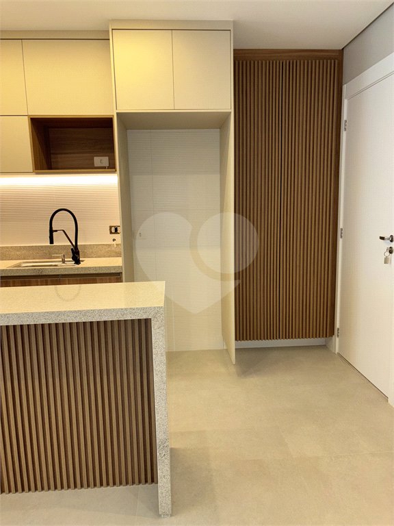 Apartamento à venda com 2 quartos, sendo 1 suíte, em Brooklin Paulista, São Paulo, SP