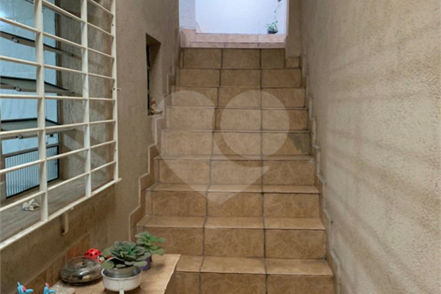 Sobrado à venda com 2 quartos em Vila Mazzei, São Paulo, SP