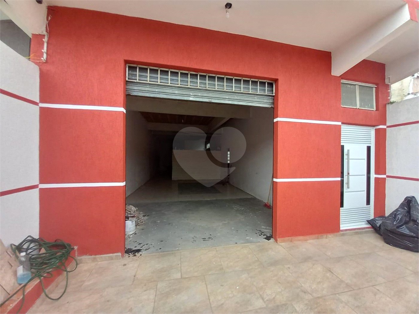 Casa à venda com 3 quartos, sendo 1 suíte, em Jardim São Guilherme, Sorocaba, SP