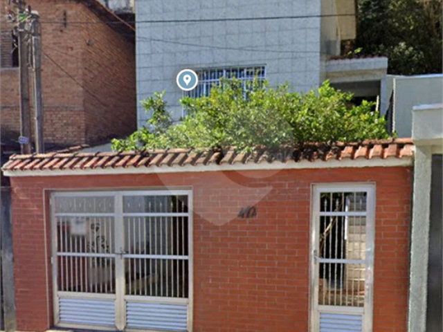 Sobrado à venda com 2 quartos em Horto, São Paulo, SP