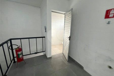 Salão Comercial para alugar em Vila Mogilar, Mogi das Cruzes, SP