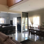 Casa à venda com 5 quartos, sendo 2 suítes, no condomínio Terras de Santa Izabel, Salto - SP